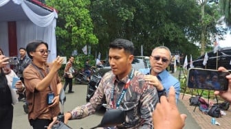 Prabowo Kumpulkan Elite KIM di Hambalang: Zulhas Cs Kompak Nebeng Motor, Rombongan NasDem dan PKB Naik Bus