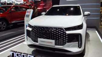 Chery Tiggo Cross Meluncur di IIMS 2025 dengan Harga Kompetitif