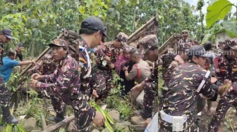 Nahas! Nenek Suparmi Tertimpa Reruntuhan Bagian Rumah Saat Mau Wudlu