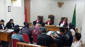 Seorang Saksi Mangkir Persidangan Kasus Gratifikasi Soleman, PN Tipikor Bandung Terbitkan Surat Jemput Paksa