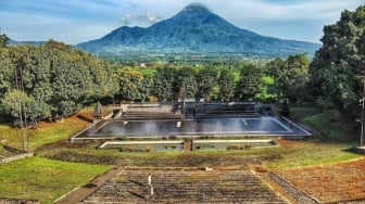 Taman Candra Wilwatikta, Melihat Pertunjukan Seni dengan View Pegunungan