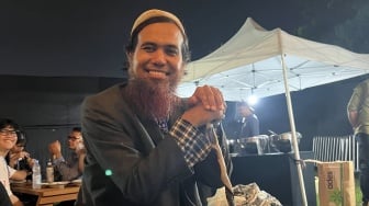 Profil Salman Al Jugjawy, Gitaris yang Kolaborasi dengan Duta SO7