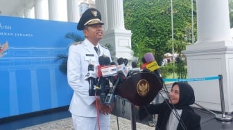 Gubernur Jawa Barat Dedi Mulyadi Nonaktifkan Kepala SMAN 1 Cianjur