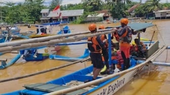 Erik Hilang Saat Memancing, Tim SAR Gabungan Sisir Perairan Geopark Sukabumi