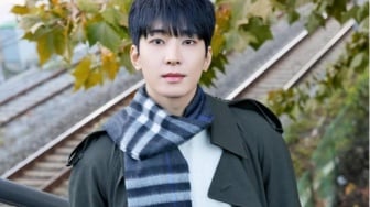 4 Gaya Mid-Formal ala Wonwoo SEVENTEEN, Tampil Keren di Segala Kesempatan!