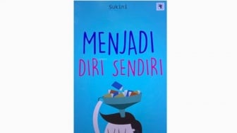 Pentingnya Memiliki Prinsip Hidup dalam Buku Menjadi Diri Sendiri