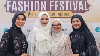 Meriahkan Fashion Show, Inara Rusli Pamerkan Busana Syar'i Sambut Ramadan