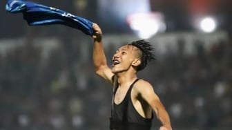 Dua Gelandang Persib Bandung Diragukan Tampil Lawan Persik Kediri, Siapa Penggantinya?