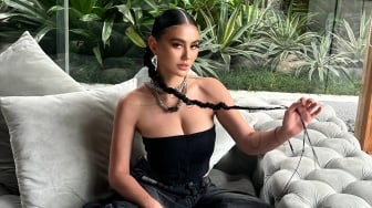 "Shut 'Em Up!": Aksi Panggung Agnez Mo Diduga Sindir Ahmad Dhani