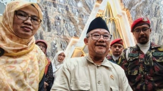 Sebut Masalah Band Sukatani Selesai, Mendikdasmen Persilahkan Novi Mengajar