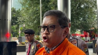 Rendam HP saat Diburu KPK, Jejak Hasto Suruh Harun Masiku Ngumpet di Markas PDIP Terkuak di Sidang