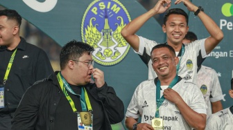 PSIM Yogyakarta Hadiahi Erwan Hendarwanto Sekolah AFC Pro