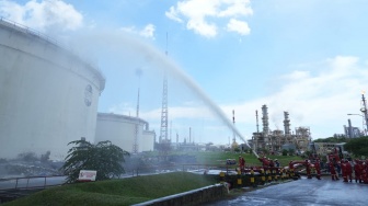 Cobaan Pertamina Bertubi-tubi, Kini Giliran Kilang Cilacap Kebakaran