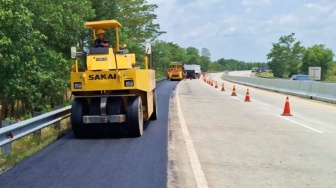 Jalan Rusak di Tol Bakter Dibenahi Jelang Mudik Lebaran 2025