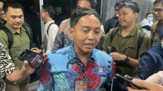 Lapor ke DPR, Menhut Raja Juli Ancam abut Izin PBPH Nakal: Sesuai Perintah Presiden Prabowo