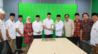 Sinar Mas dan APP Group Wakafkan Ribuan Alquran kepada ICMI