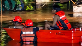 Gegara Air Kiriman dari Bogor, 28 RT di Jakarta Terendam Banjir: Ketinggian Capai 1,5 Meter
