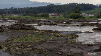 Banjir Lahar Dingin Mengintai, Warga Bantaran Sungai Gunung Marapi Diminta Waspada!