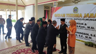 Resmi, Endah-Joko Nakhodai Gunungkidul, Gandeng Sunaryanta-Heri Susanto Jaga Kebersamaan