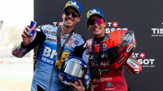 Marc Marquez Minta Disalip Alex Marquez di GP Thailand, Sengaja Mengalah?
