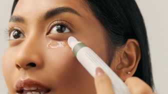 Sensasi Energi Instan, Manfaat Bali Espresso dalam Eye Cream Lokal