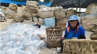 AQUA sebagai PELOPOR  Unit Bisnis Daur Ulang Berkontribusi dalam Mengoptimalkan Pengelolaan Sampah Plastik di Indonesia