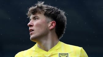 Pelatih Oxford United: Ole Romeny Cemerlang