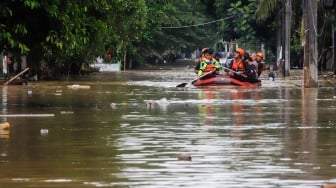 Daftar Nomor Telepon Darurat untuk Korban Banjir Bekasi, Catat untuk Evakuasi!