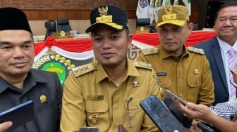 Tak Perlu Beasiswa, Gubernur Kaltim Pastikan Kuliah Gratis Lewat 'Gratispol'