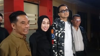 Akhirnya Muncul ke Publik, Begini Curhat Reza Gladys Usai Nikita Mirzani Ditahan