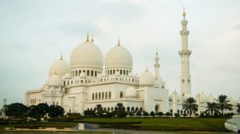 Raja Juli Sindir Anies, Memahami 4 Fungsi Masjid: Bukan Hanya Sarana Ibadah