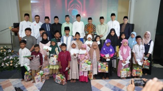 Berbagi Cahaya Ramadan: Sinar Mas dan APP Group Wakafkan Ribuan Alquran