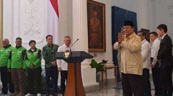 THR Wajib Cair 7 Hari Sebelum Lebaran, Presiden Prabowo: Ojol dan Kurir dalam Bentuk Tunai