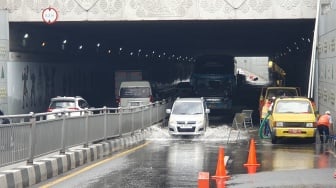 Belum Surut Sejak Semalam,Underpass Kentungan Kembali Lumpuh Diterjang Banjir