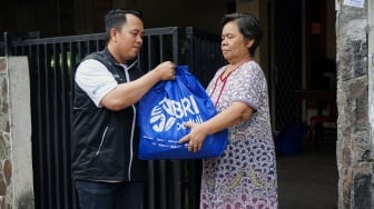 BRI Group Berikan 100.000 Paket Sembako dan Santunan kepada Anak Yatim Piatu Selama Ramadan