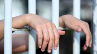 Kronologis Anak Kepsek di Bekasi Pukul Siswa SMP Gegara Kritik Dana PIP