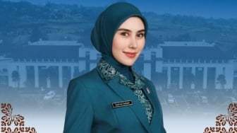 Syahnaz Sadiqah Jadi Ketua PKK, Publik Malah Ributkan Gelar Hajah