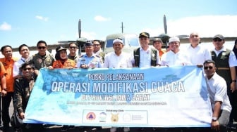 Pemdaprov Jabar Gelar Operasi Modifikasi Cuaca Untuk Mitigasi Bencana