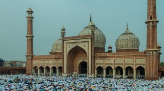 Makna dan Sejarah Idul Fitri: Bukan Sekadar Salat Ied dan Maaf-maafan, Ini Kisah Lengkapnya!