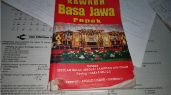 Kawruh Pepak Basa Jawa: Buku Sakti Mandraguna Sebelum Internet Merajalela