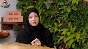 Natasha Rizky Nangis Puji Kebaikan Mantan Suami, Baim Wong Disuruh Belajar dari Desta