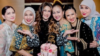 Potret Terbaru Diana Pungky di Acara Buka Puasa Bersama Artis Lawas, Cantiknya Tuai Sorotan