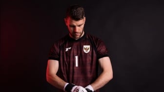 Menimbang Siapa Pantas Jadi Kiper Utama Lawan Jepang, Emil Audero atau Maarten Paes