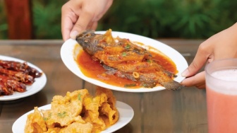 7 Rekomendasi Restoran Seafood di Pesisir Lampung untuk Sensasi Bukber Berbeda