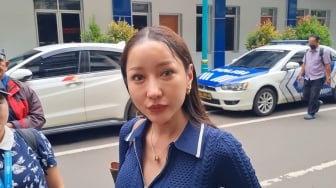 Lucinta Luna Disuruh Reza Gladys Jelek-jelekkan Lesti Kejora, Kini Menyesal sampai Bersujud