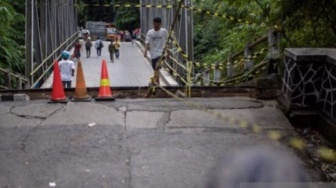 Pemasangan Jembatan Bailey Alami Kendala, Pemprov Jabar Segera Bangun Jembatan Darurat di Karawang