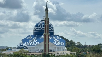 Panduan Destinasi Religi di Batam Selama Ramadan: Dari Kunjungan Masjid Megah hingga Ziarah Makam