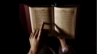 35 Ucapan untuk Nuzulul Quran 2025, Pengingat Pedoman Hidup Umat Muslim