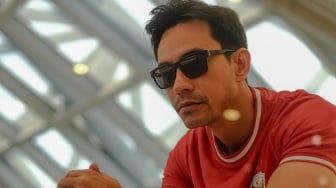 Respons Menohok Sederet Artis Usai Timnas Kalah, Komentar Darius Sinathrya Paling Makjleb