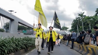 Represif ke Demonstran Tolak RUU TNI, Komisi III: Aparat Jangan Asal Main Pukul Mahasiswa Berdemo!